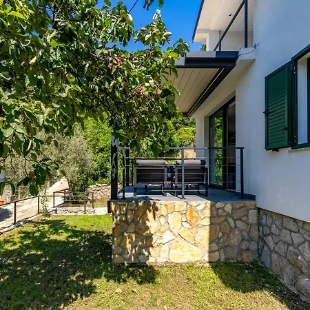Apartament Beachside House Lara - Happy