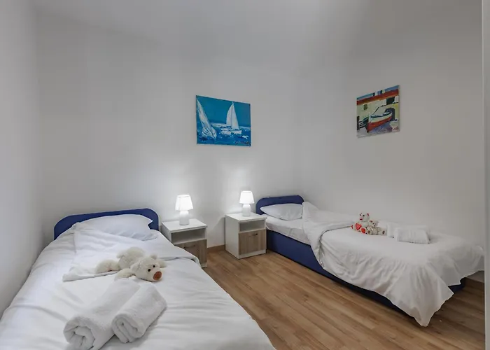 Beachside House Lara - Happy Apartman