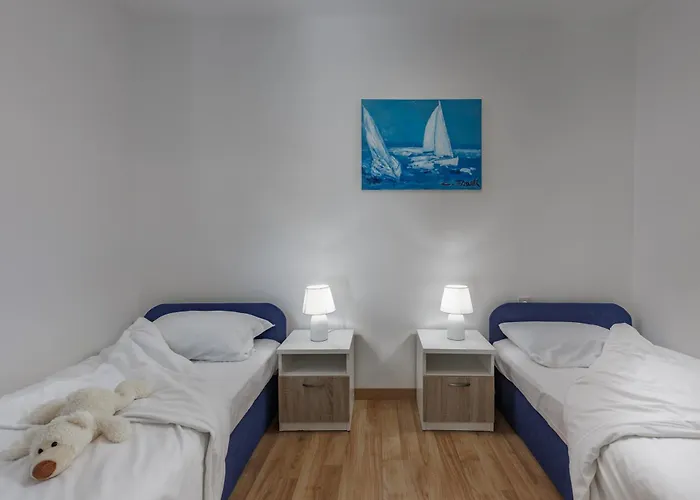 Apartman Beachside House Lara - Happy *